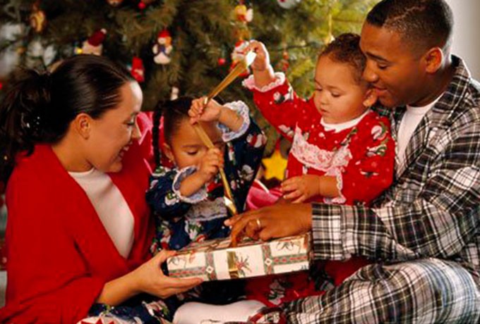 &iexcl;Feliz Navidad y Pr&oacute;spero A&ntilde;o Nuevo con Ahorros!